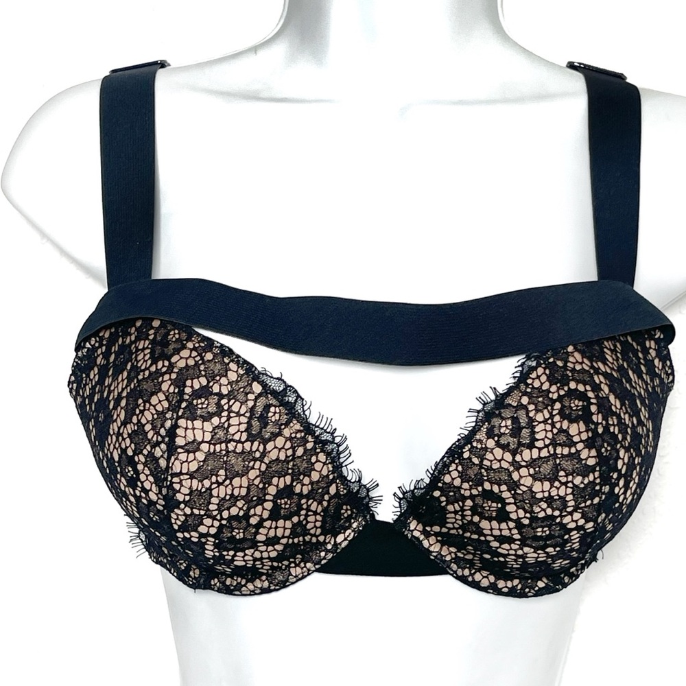 Victoria's Secret Black and Nude Lace Bra